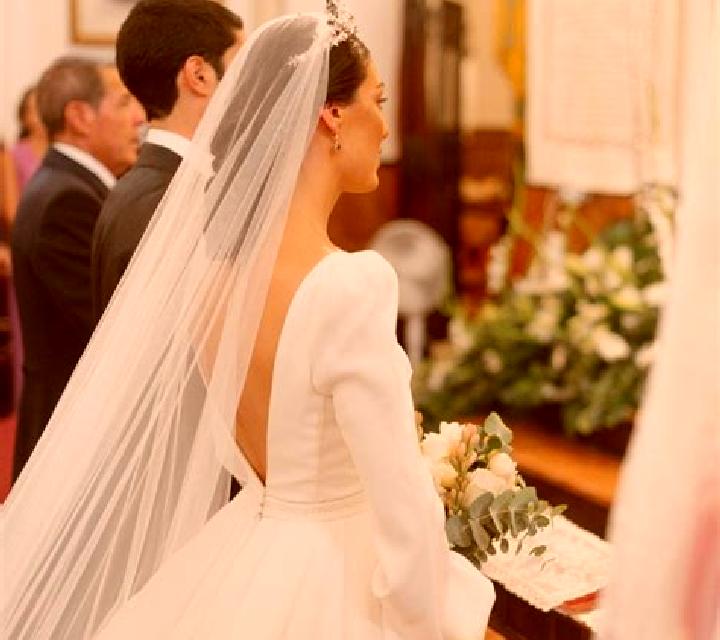 Sofía, 37, acompañante castaño claro de ojos verdes y etnia asiática basada en Castlemartin. Ofrece Chica de fiesta, Masaje erótico, BDSM, Hasta el final (CI...