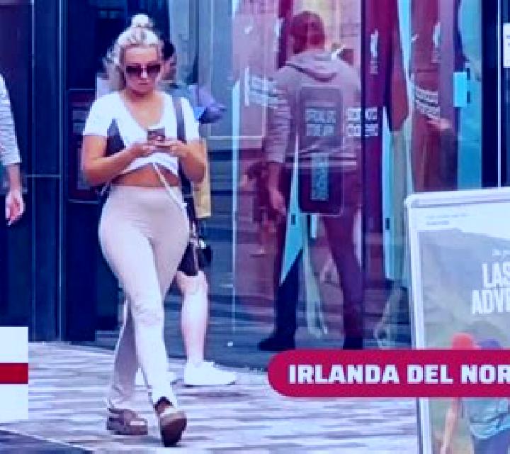 Valeria, 36, acompañante rubia platino de ojos avellana y etnia negra basada en Maneah. Ofrece BDSM, Acompañante de viaje, Parejas, Dominación, Juego de role...