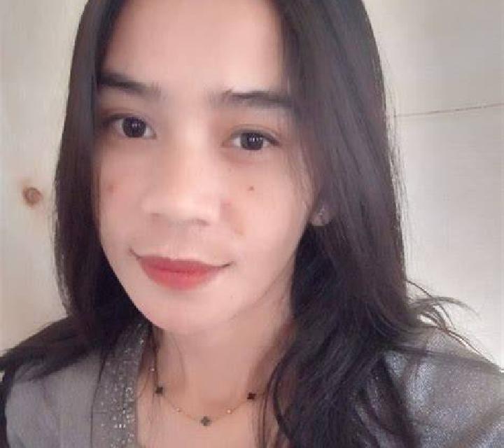 Yasmin, 23 — Escort en Toding, China