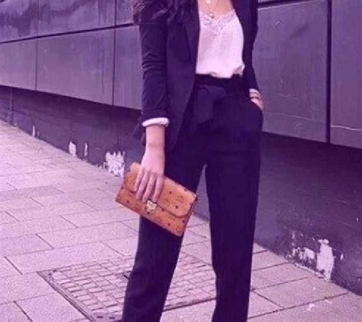 Zara, 23 — Escort en Kell, Alemania